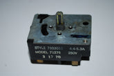 Frigidaire Range Oven Burner Switch 7533011 Model 71275 Rated at 4.4-5.3A