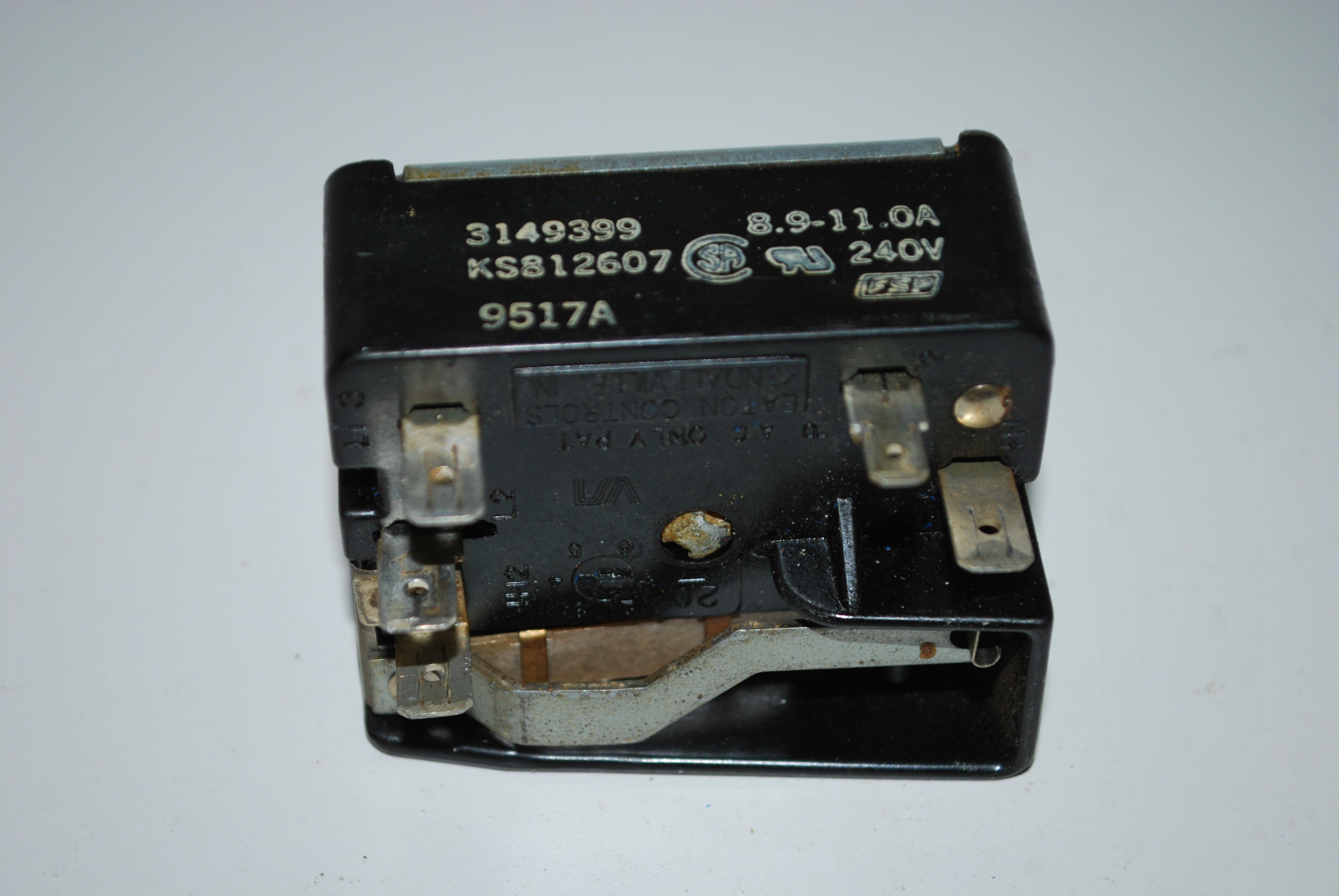 WHIRLPOOL Range Oven Switch 3149399 KS812607 AP6007665 308453  Rated @ 8.9-11.0A
