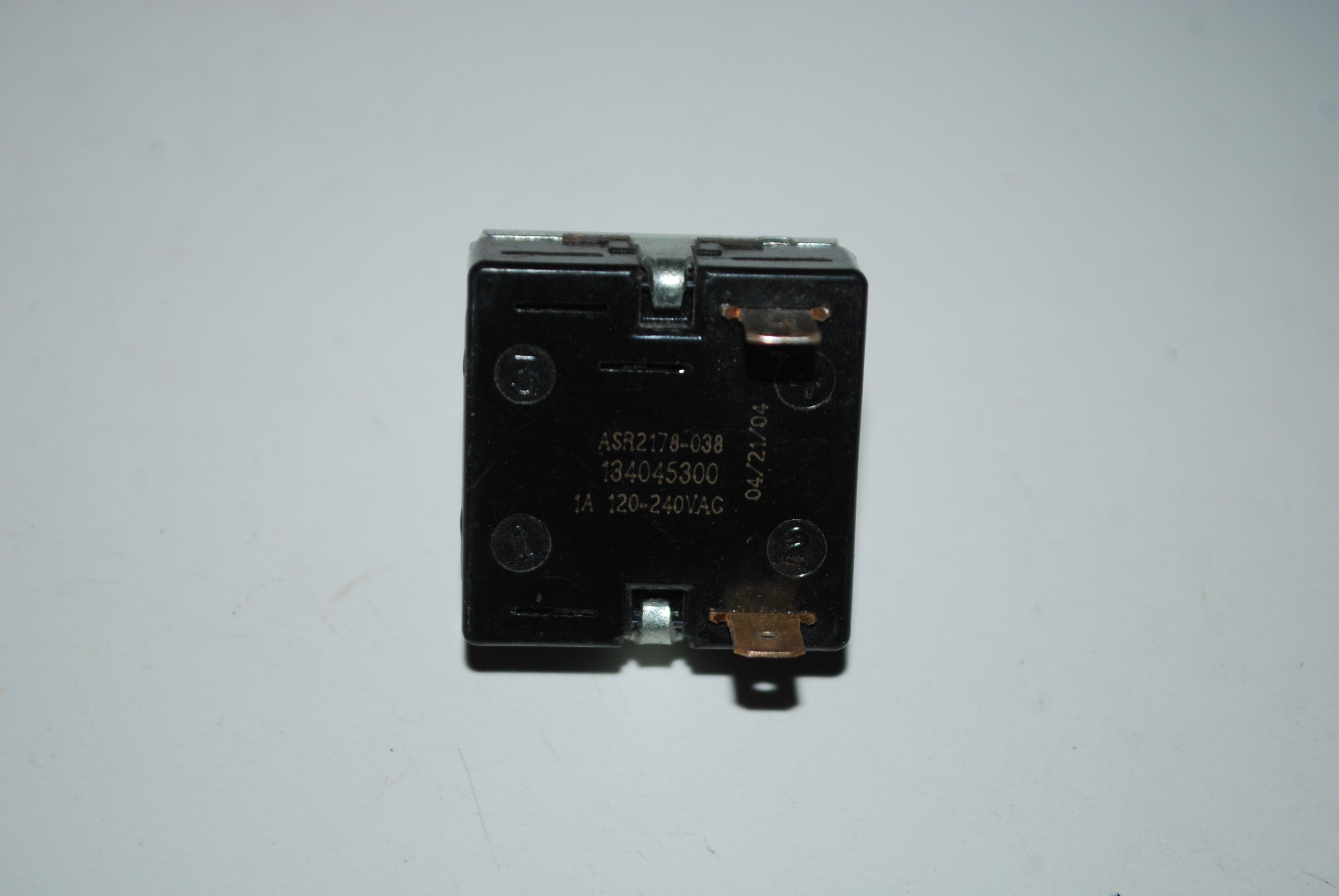 Frigidaire Dryer Switch 134045300 134400000 AP3869073