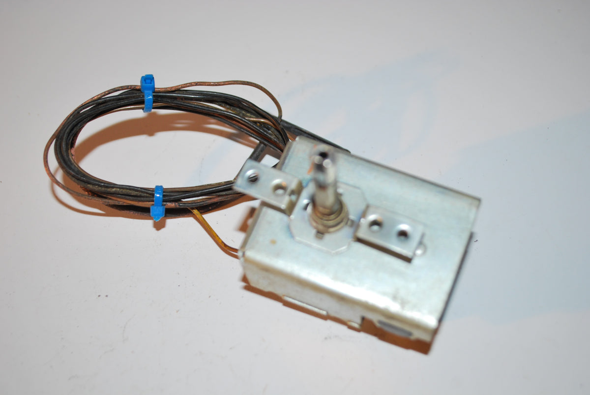 Frigidaire GE  Range Oven Thermostat 1312140  Mod # 3ATD1D27A