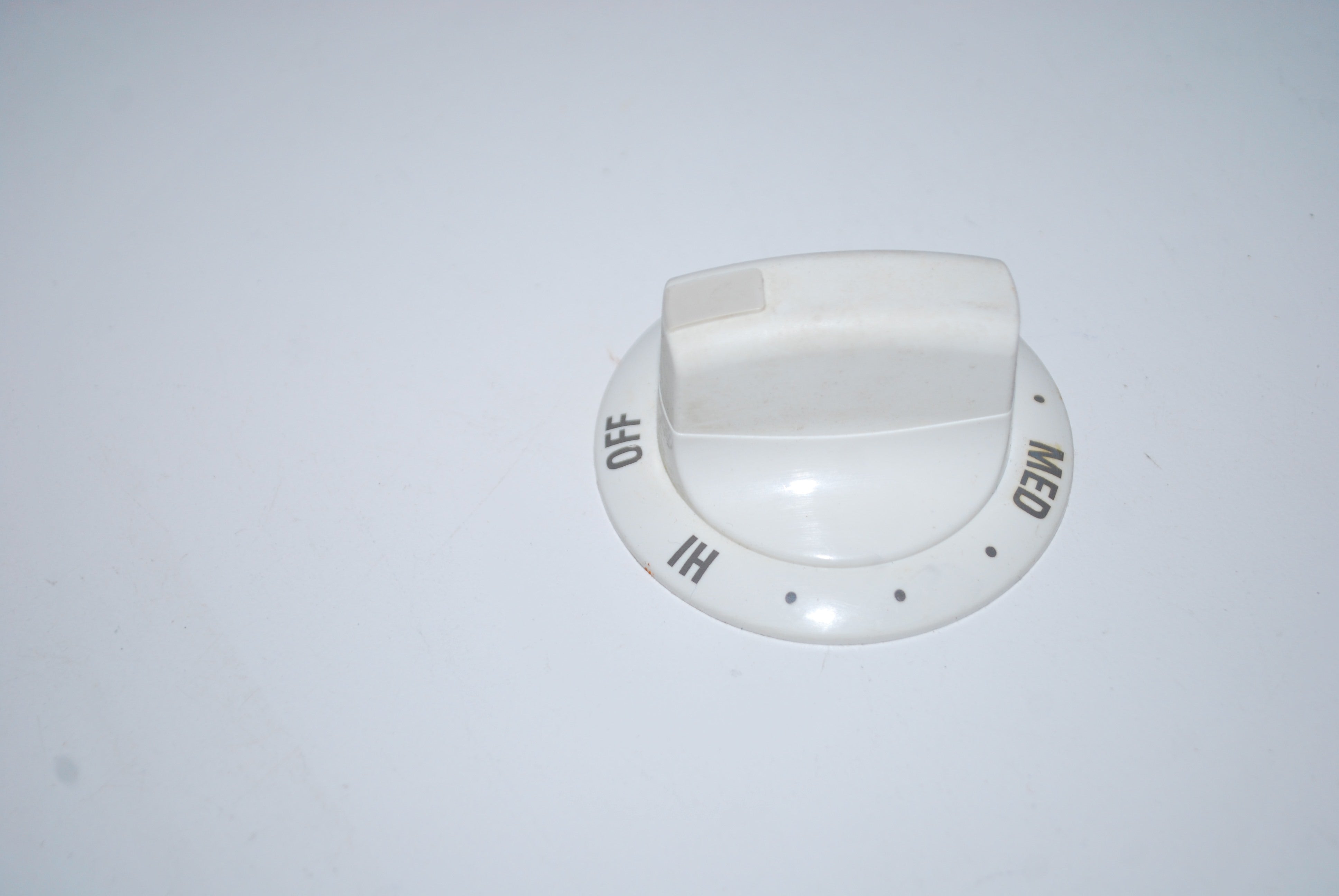 Frigidaire Range Oven Off White Warming Element Burner Knob 3162081 or KIP 6U21 "DO NOT LIST"