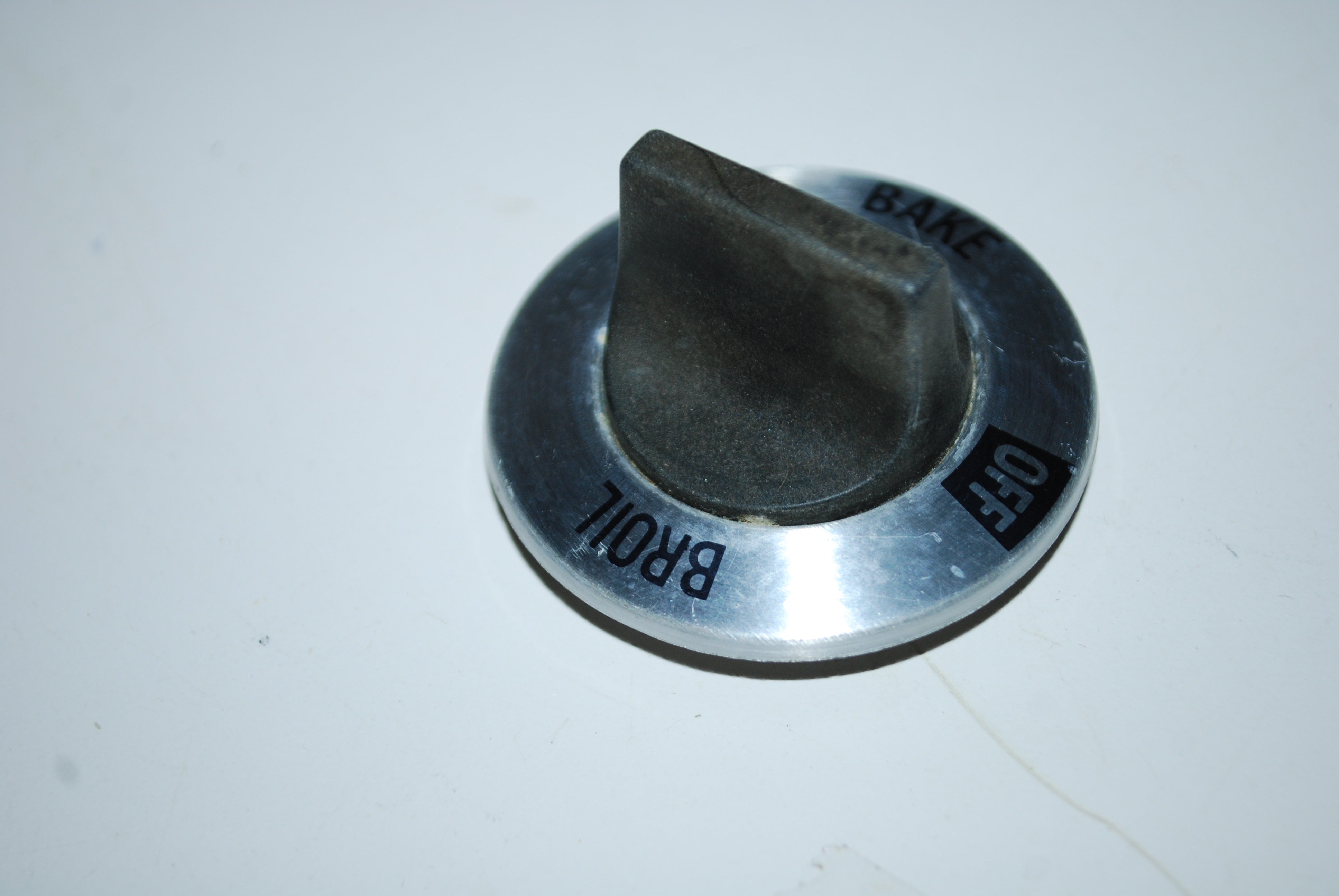 GE Range Oven Bake  Broil Selector Knob CHrome 393D531