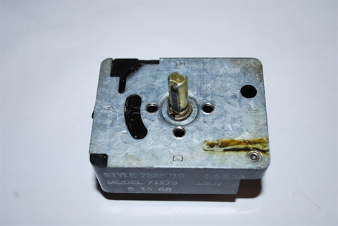 Frigidaire Range Oven Burner Switch Style 7533010 Model 71273 AP2586334 4.4-5.3A "DO NOT LIST"