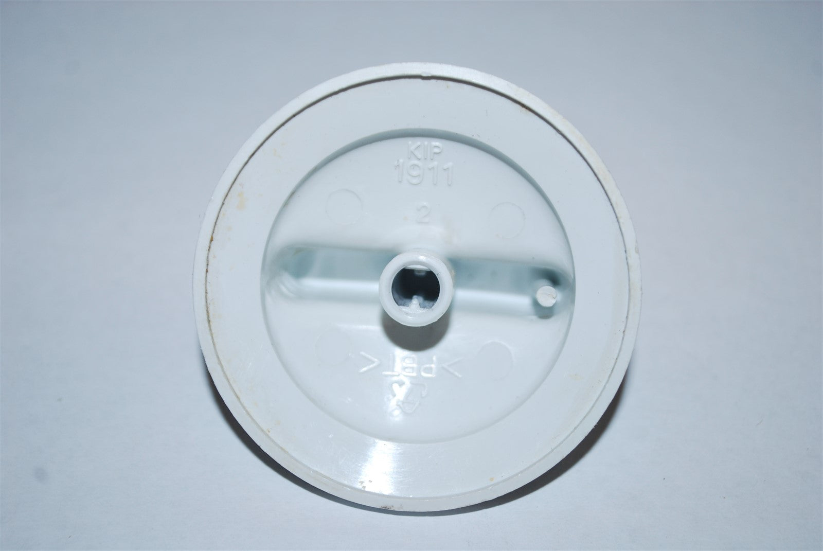 GE Range Oven White Knob WB3K5258  or KIP 1911 AP2015030