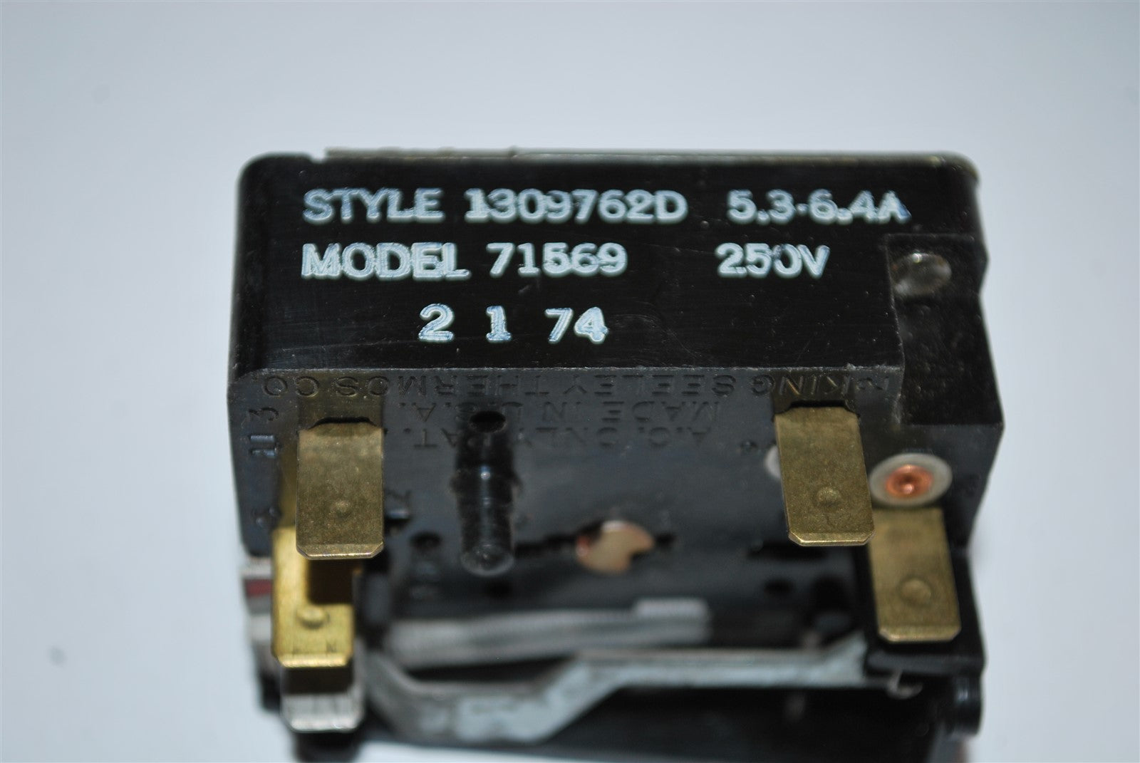 Kenmore Frigidaire Range Burner Switch Style 1309763D or Model  71569  5.3-6.4A