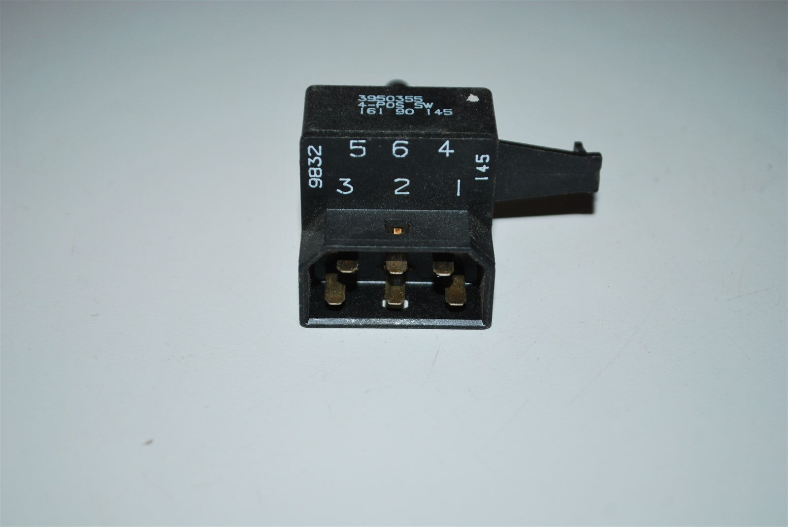 WHIRLPOOL KENMORE Washer Cycle Switch 3950355 AP3020107