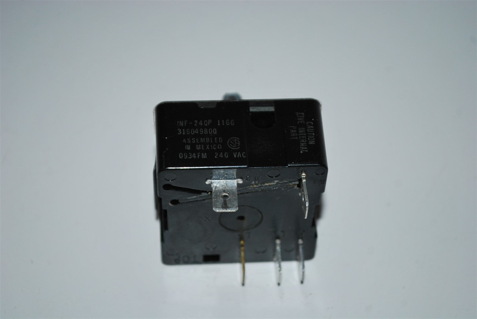 KENMORE FRIGIDAIRE Range Oven Switch 316049800 or INF-240P-1166 AP2124692