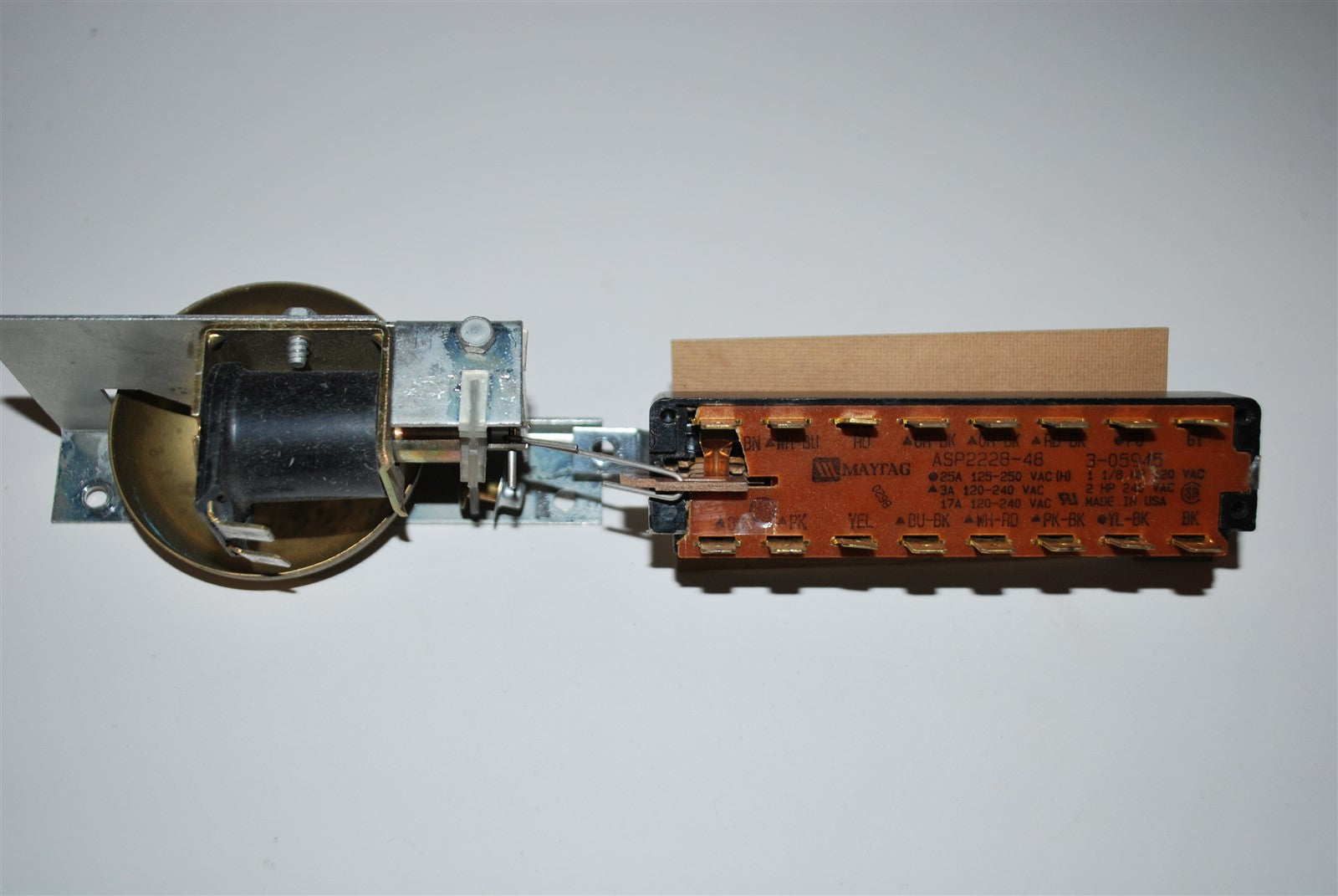 OEM MAYTAG Dryer Control Switch 3-05945 or 305945 ASP2228-48 Y305945 AP4289885