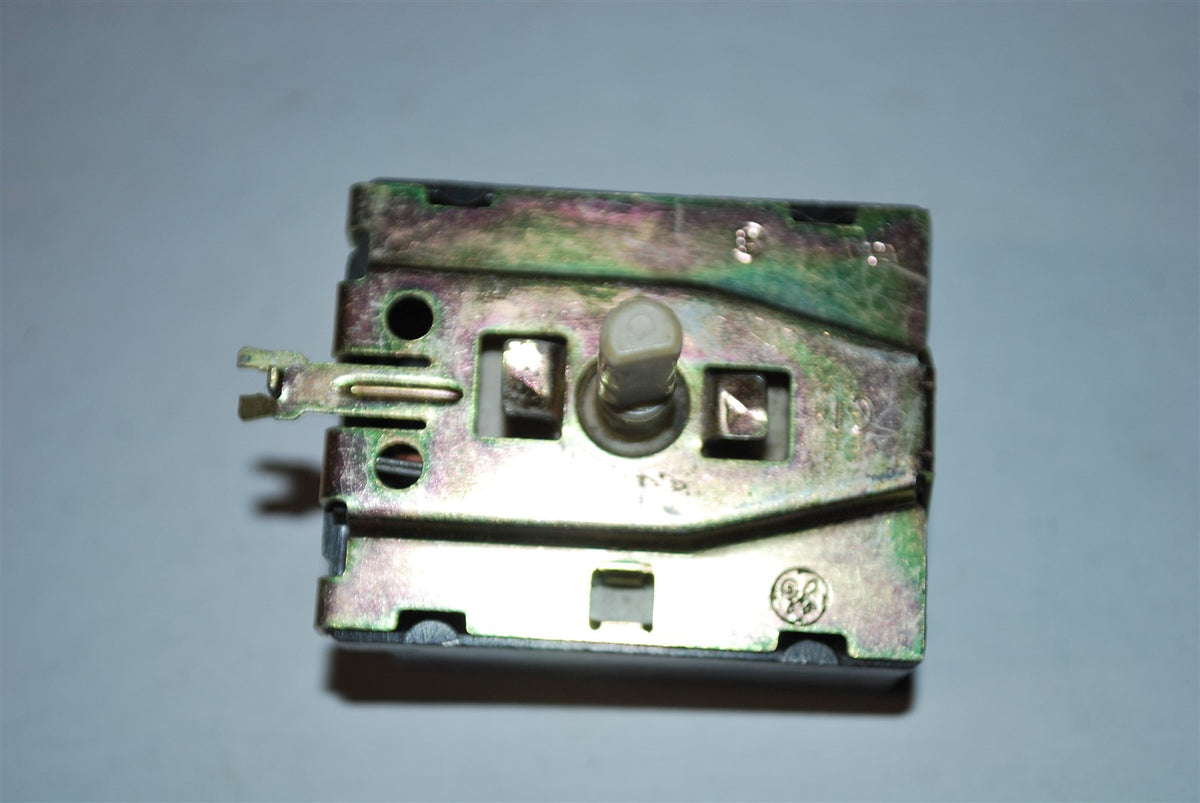 Genuine OEM GE Dryer Rotary Start Switch 175D2315P009 or ASR2373-103T WE4X881 AP2042901