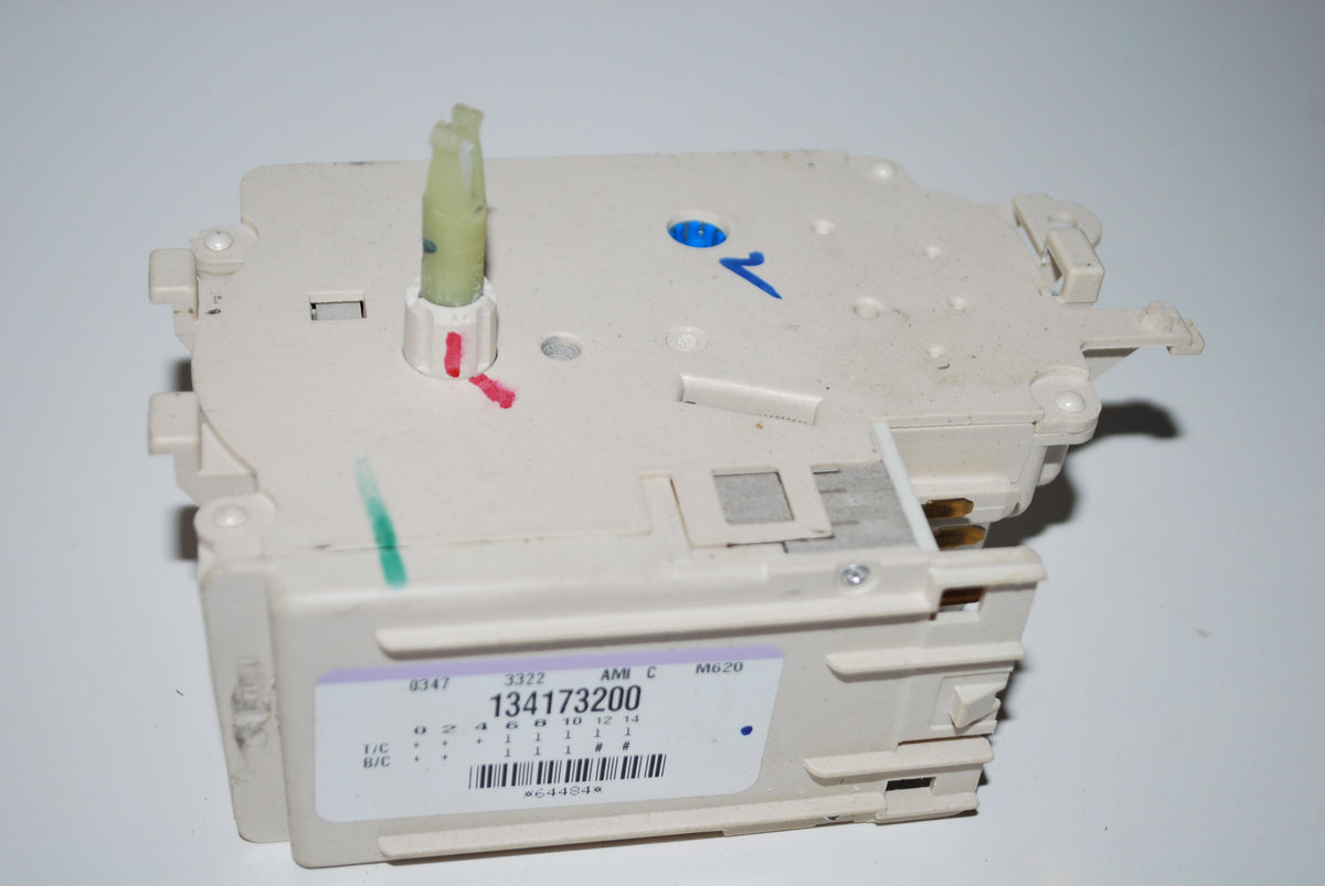 FRIGIDAIRE GIBSON Washer Timer 134173200 134350000 AP3704947