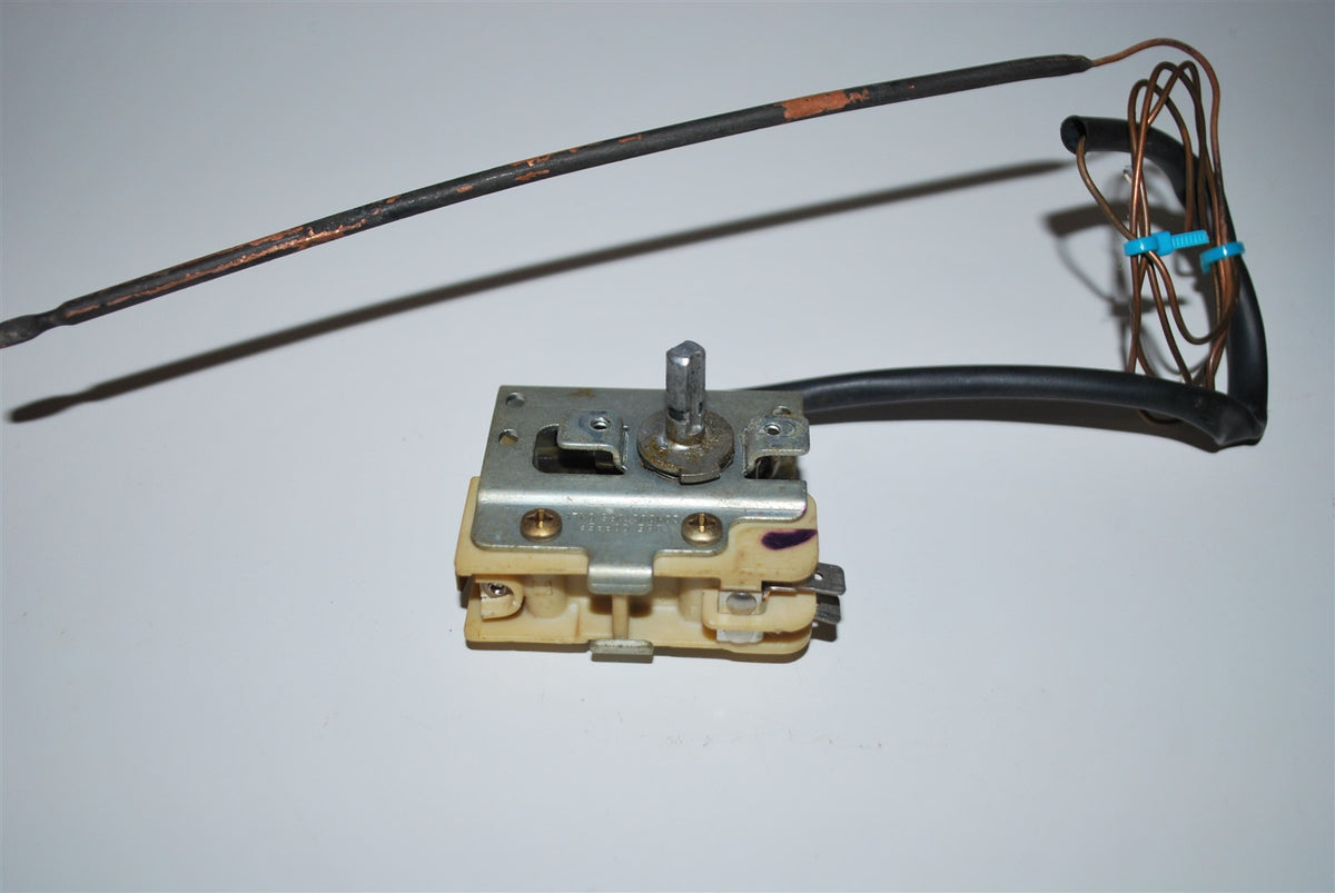 WHIRLPOOL ROPER ESTATE Range Oven Thermostat 3196803 WP3196803 AP6007870