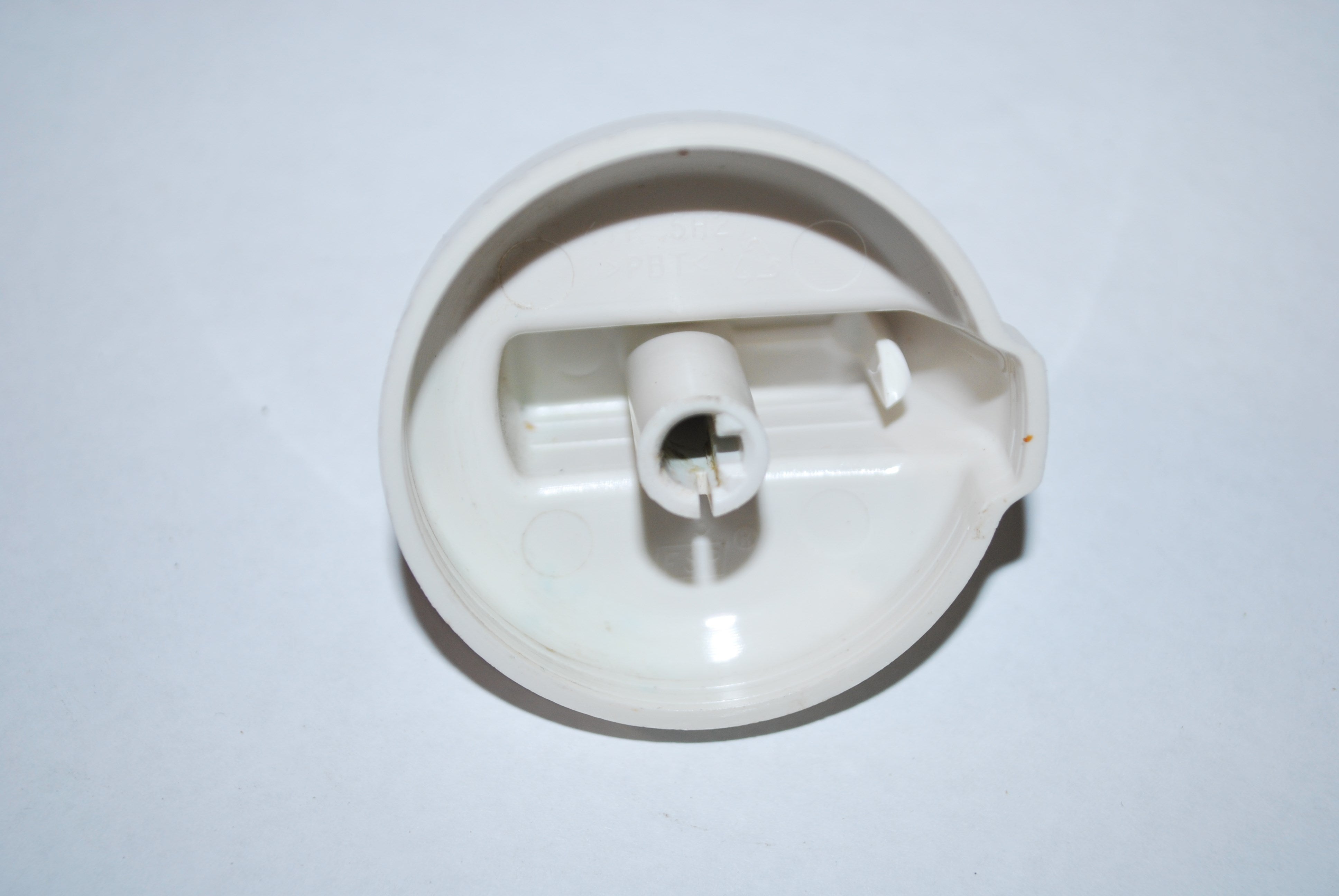 GE OFF WHITE Gas Range Burner Knob KIP 5H27