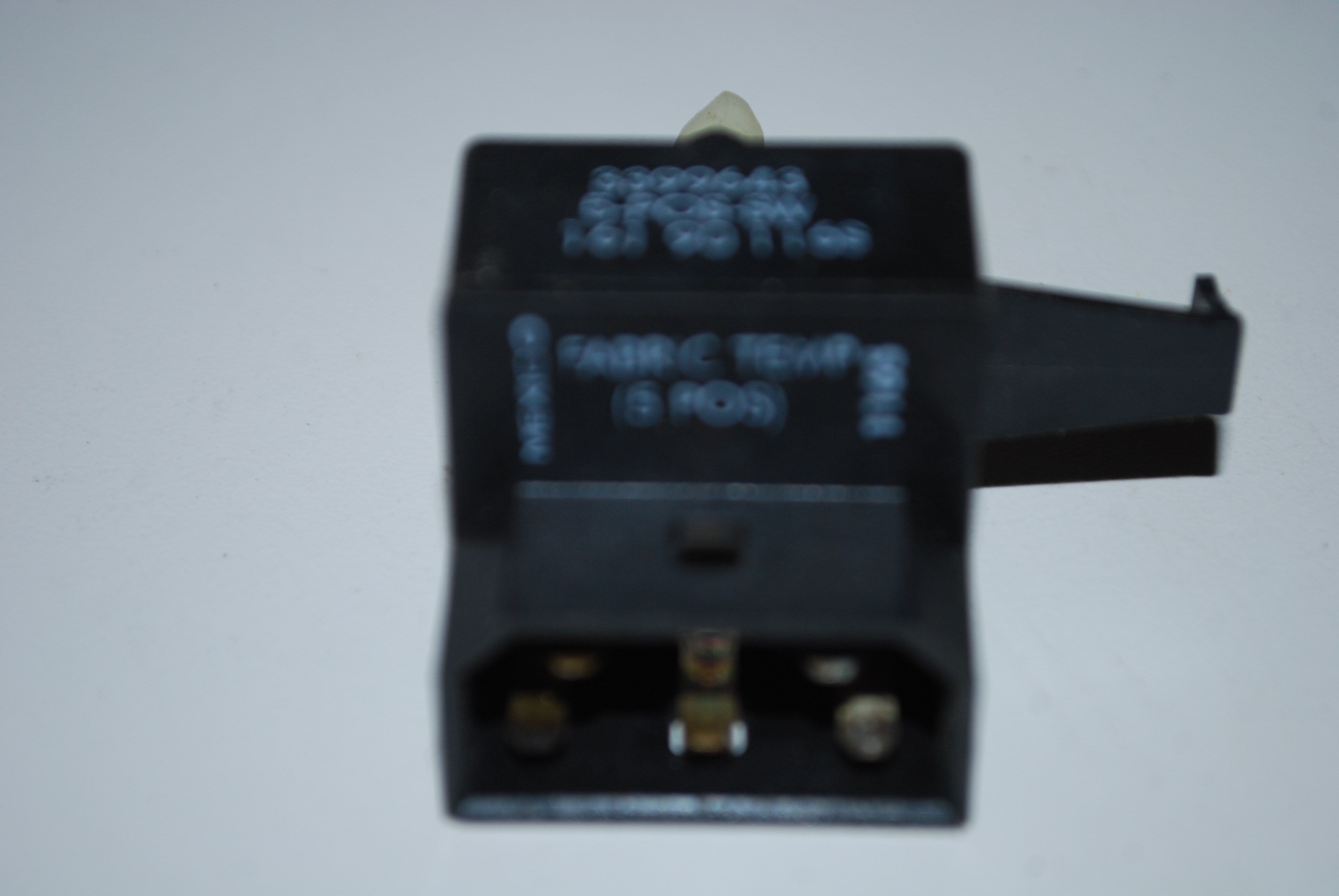 KENMORE WHIRLPOOL Dryer Switch 3399643 WP3399643 AP6008375