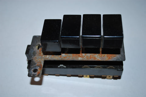 WHIRLPOOL Washer Pushbutton Switch 3347789 3354236 AP2906665